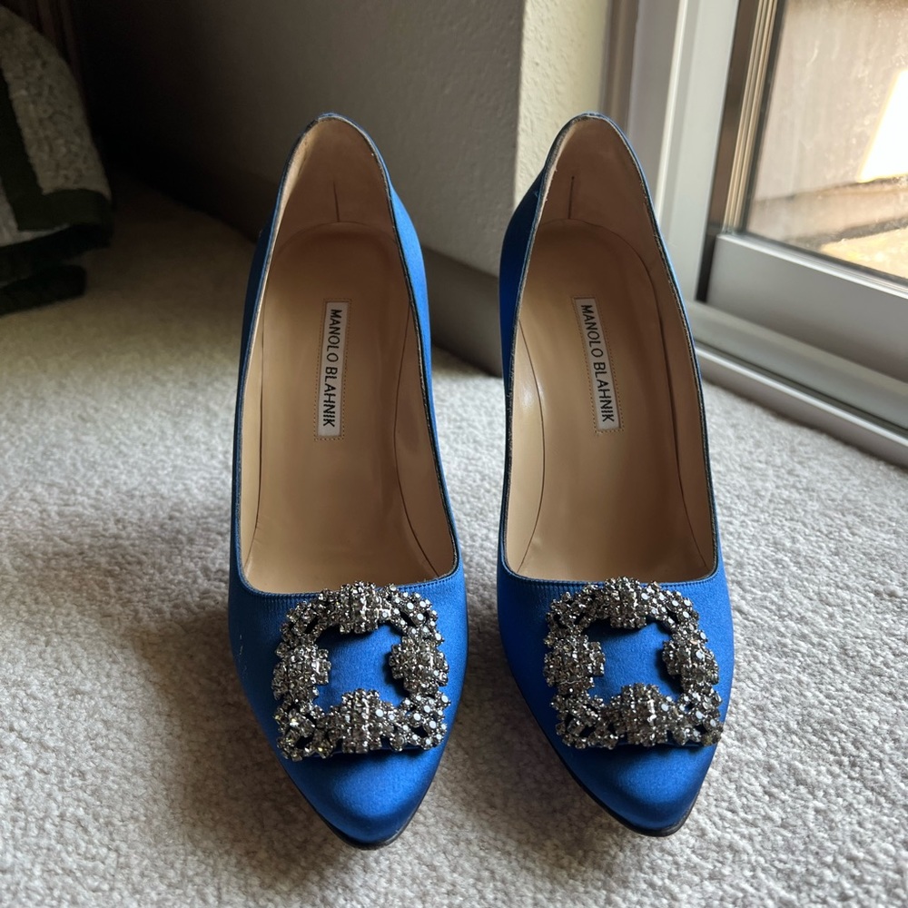 Hangisi heels